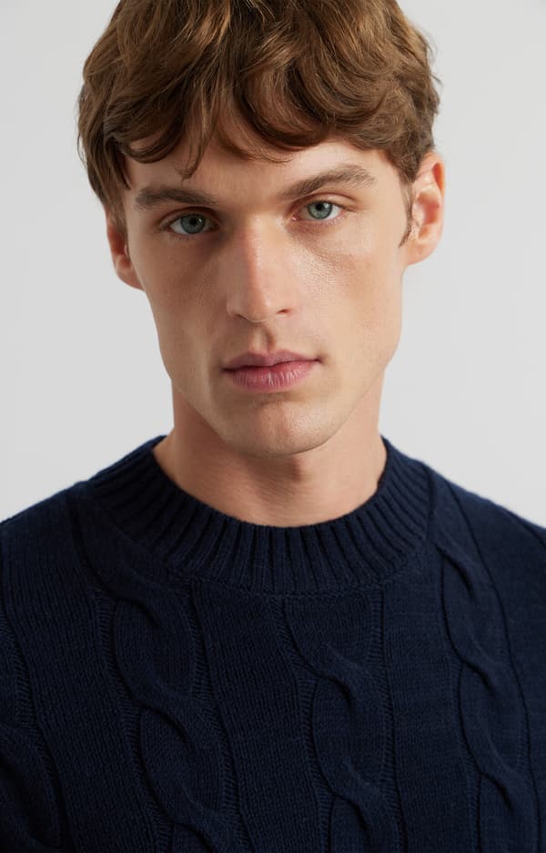 Kabelstrikket sweater XXL