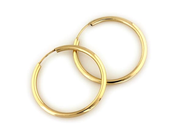 Øreringe i 585 guld, 18 mm glatte, fine, til kvinder
