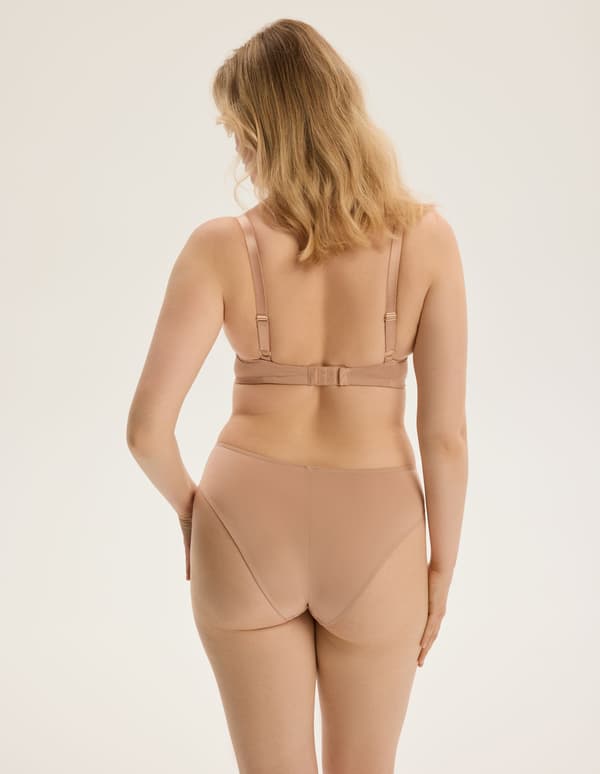 Century Esotiq trusser | beige L