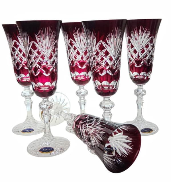 Rubinfärgade kristall champagneglas 150ml ananas