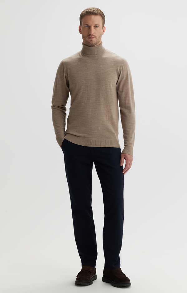 Slim fit chinos 31/32