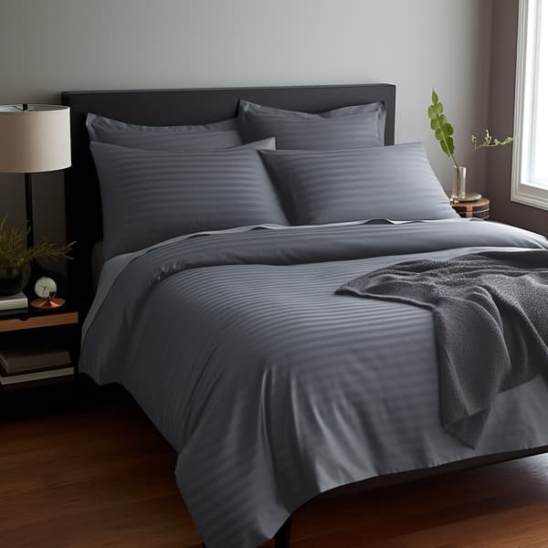 Bäddset 200x220 satin 100% bomull antracitfärg klassiska ränder