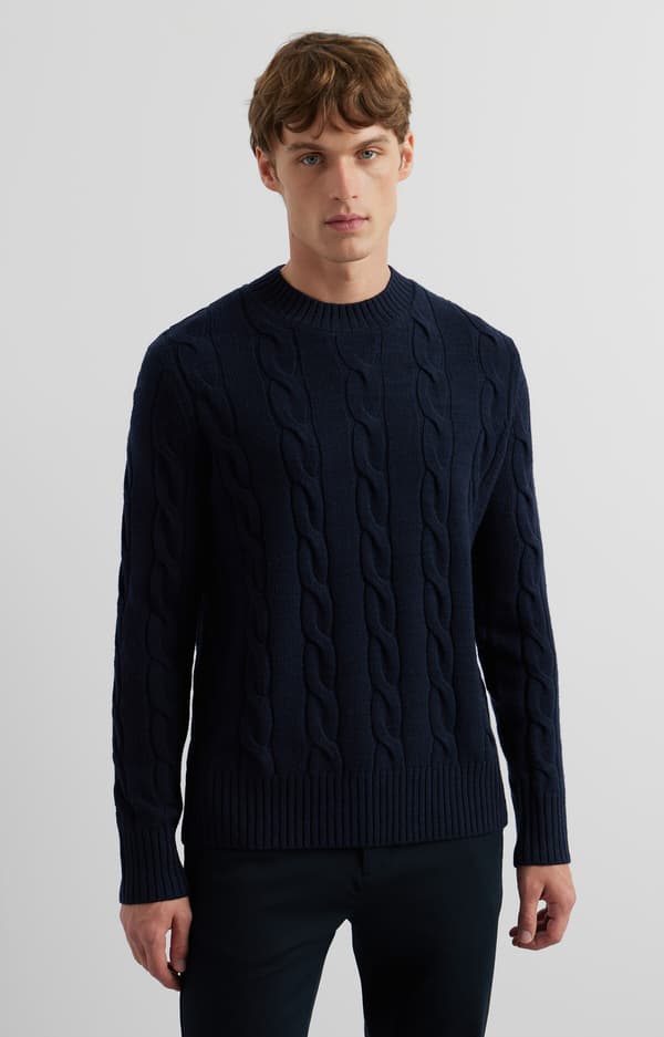 Kabelstrikket sweater XXL