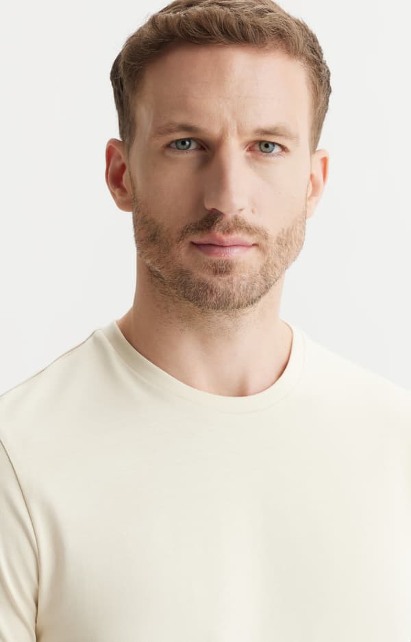 Ensfarvet t-shirt S