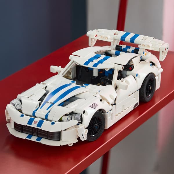 LEGO Technic Dodge Viper GTS-R Sportbil 805-delars set (42234)