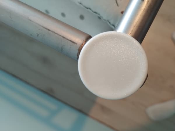 Indvendig hætte til rørprofil, diameter 37, 50 stk., sort