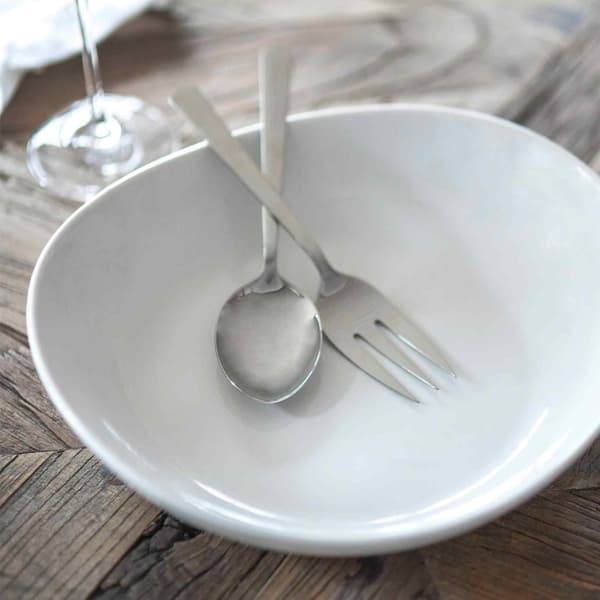 DUKA TIME hvid porcelænsmælkekande