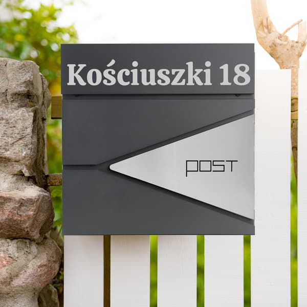 Boris antracit postkasse med indskrifter