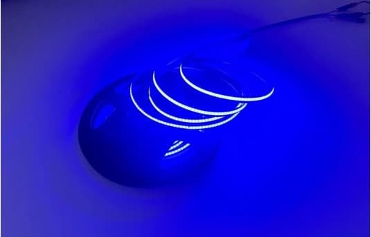 LED-strimmel fast blåt lys 5m rulle møbelbaggrundsbelysning 45W