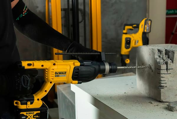 DeWalt DCH133N Sladdlös slagborrmaskin