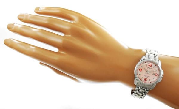 Damklocka CASIO LTP-1314D-5AVDF (zd574c) + låda