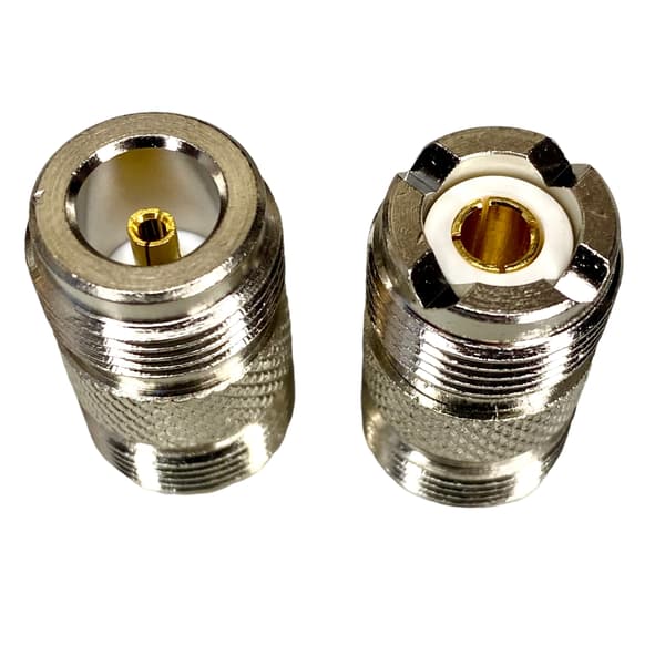 Sovitin N-naarasliitin / UHF-naarasliitin
