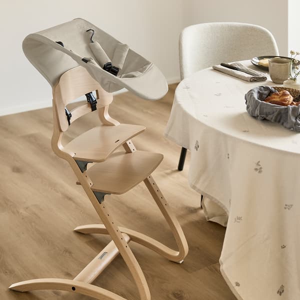 LEANDER - Nyföddsits för Louie™ och Classic™ barnstolar, Cappuccino