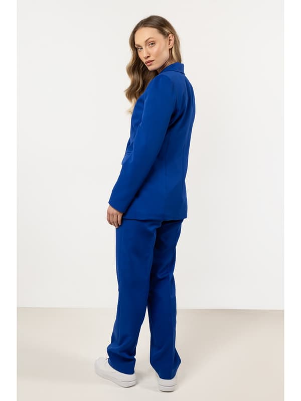 Elegant åtsittande jacka med knapp blå S