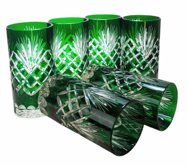 Smaragdkristallglas för vatten och drycker 320 ml Ananas