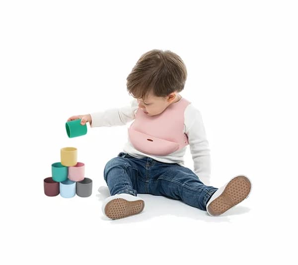 Silikonmugg för barn 180 ml 6m+ MinikOiOi Rosa