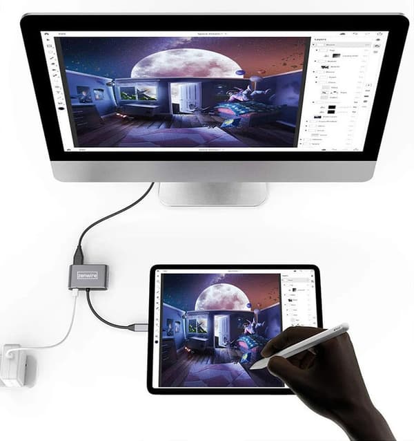 Adapterhubb USB-C 4-i-1 HDMI 4K VGA USB-adapter