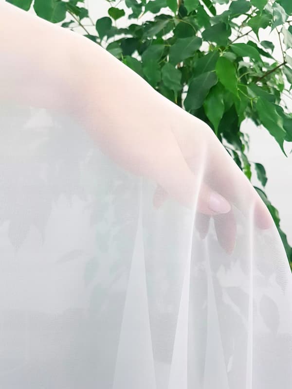 Valmis voile-verho silmukoilla 400x250cm