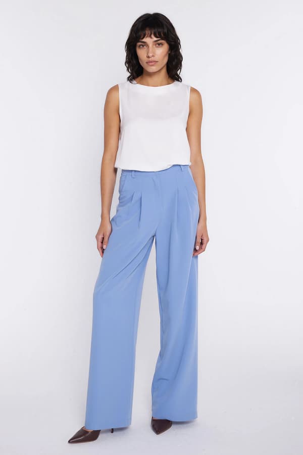 A-linjeformad blus, ärmlös - ecru 42