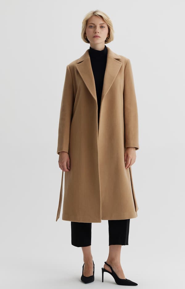 Slim fit-kappa med skärp 42