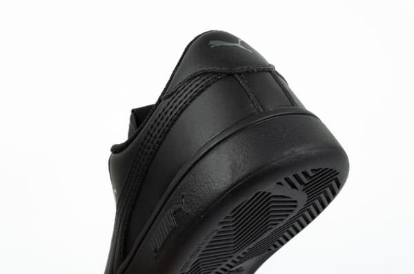 Puma Smash V2 [365324 01] årgang 29