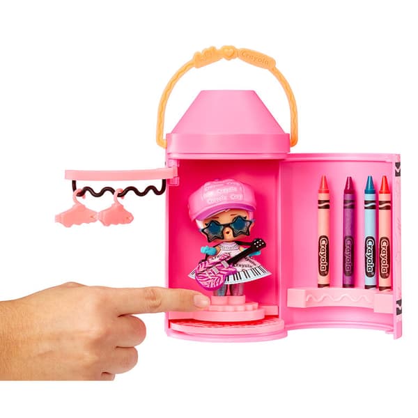 LOL Överraskning. Älskar Crayola-målningsdocka