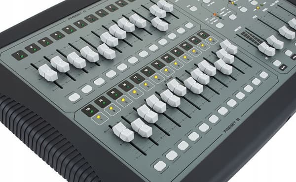 Showtec Showmaster 24 mkii - DMX-controller