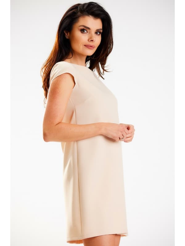 Trapetsklänning med korta ärmar, beige M