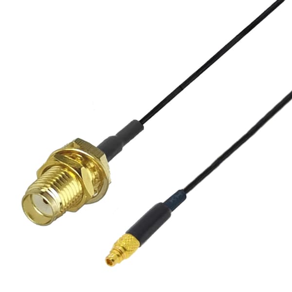 Pigtail mmcx-stik / SMA-fatning RF1.37 10cm