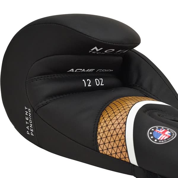 RDX T17 Aura Boksehandsker 10OZ Sort/Guld