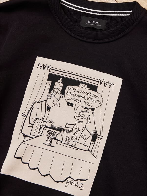 SORT MÆLKESWEATSHIRT M