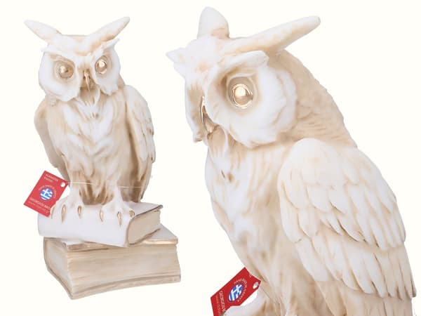Ugle på en bog - græsk alabaster