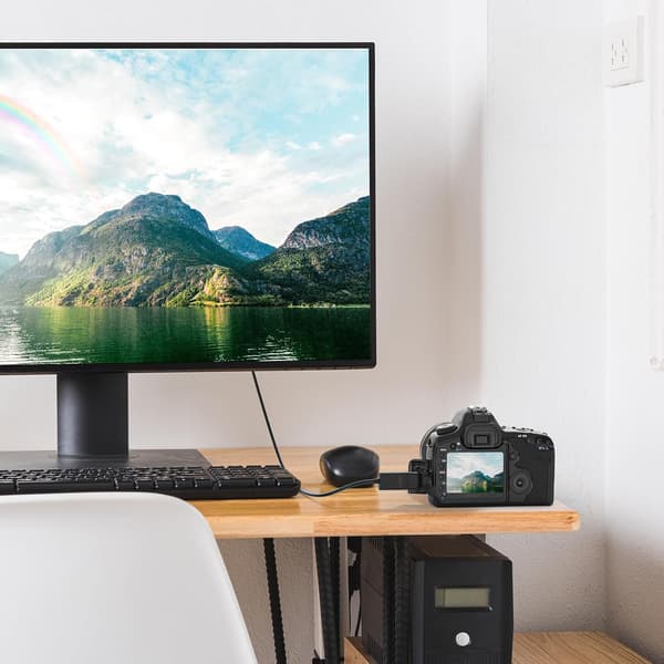Mini HDMI - HDMI Ultra HD -sovitin LogiLink 4K HDMI -sovitin, kullattu