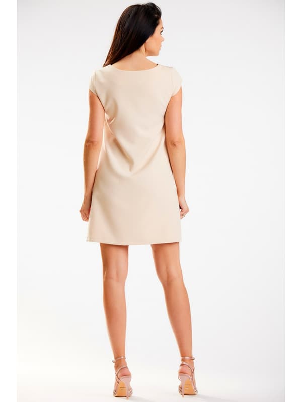 Trapetsklänning med korta ärmar, beige M