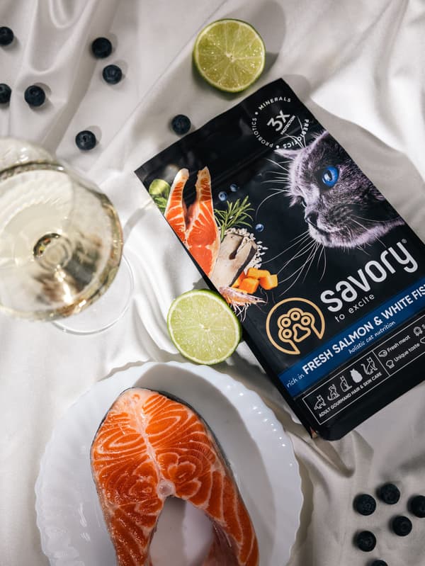 Savory Premium tørfoder til voksne katte, laks og hvid fisk, 400 g