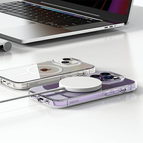 Araree Duple M Armor MagSafe -kotelo iPhone 13 Pro Maxille, läpinäkyvä