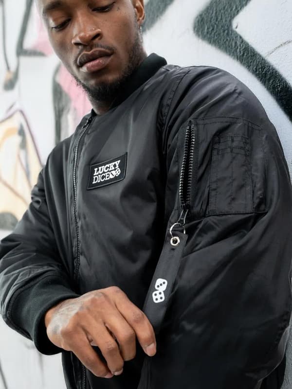 Herrbomberjacka Svart Luky Dice M