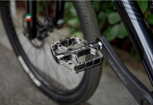 Gewage grafitpedaler i aluminium med plattform och förseglade stift