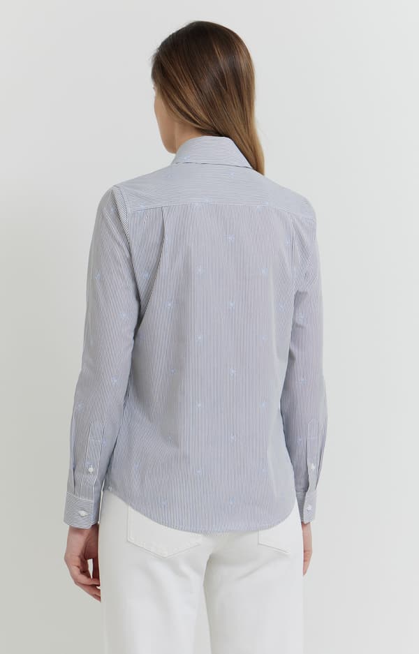Broderad skjorta 34