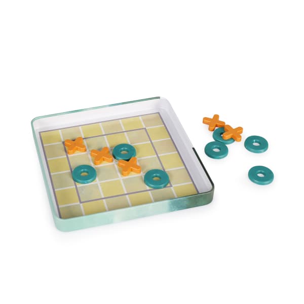 Magnetiska spel. Tre i rad. Brädspel. Albi