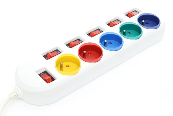 Forlængerledning 3m 5 stikkontakter KD4001