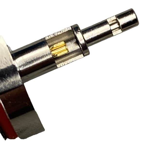 FME-pistokeliitin RF1.13-kaapelille