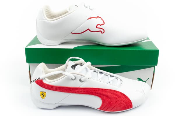 Puma Ferrari Future Cat [308585 02] storlek 42.5