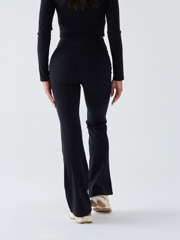 Svarta utsvängda leggings - Morning Dew L