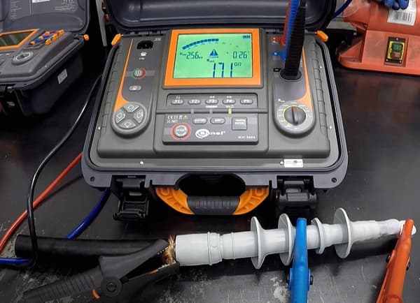 SONEL WMPLMIC5005 Isolationsmodstandsmåler MIC-5005 Sæt + Tilbehør