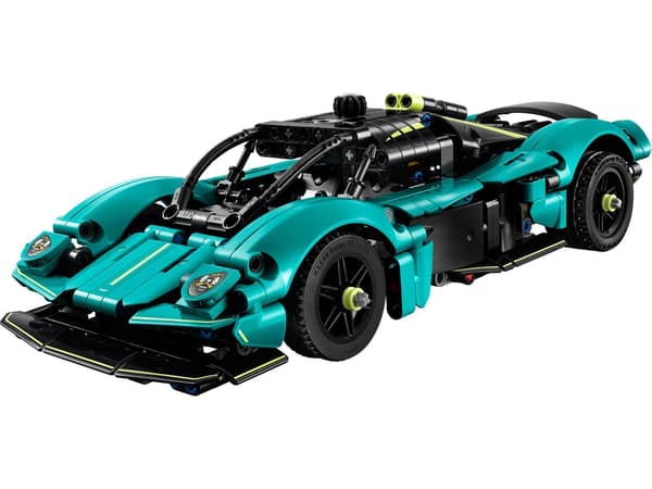 Lego Technic 42208. Aston Martin Valkyrie