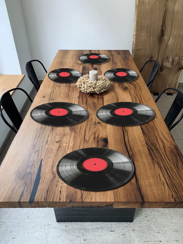 Sæt med 6D runde bordmåtter - VINYL