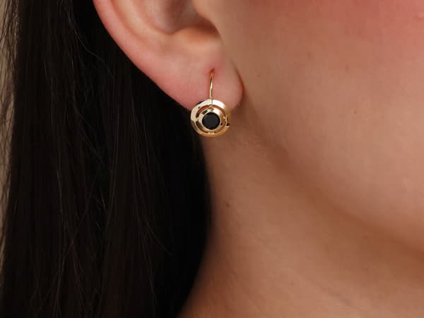 Engelske øreringesæt i 14kt guld med sort onyx, 2,24 g