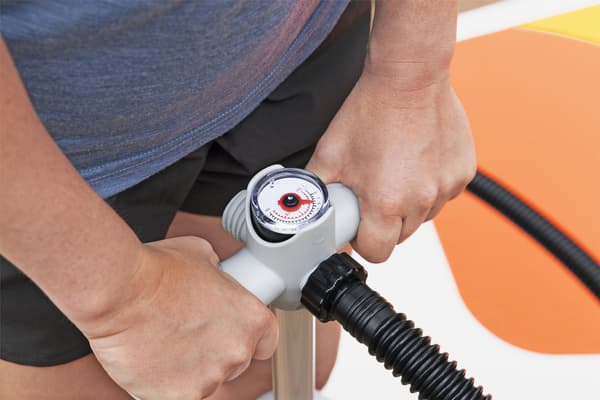 Bestway 62227 Högtryckshandpump med tryckmätare