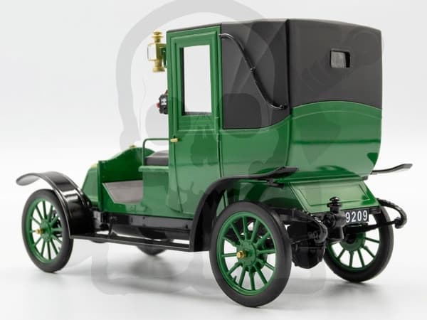 ICM24031 Typ AG 1910 Londontaxi 1:24